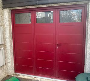 Porte de garage battante