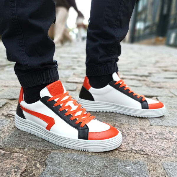 ORSAY- Blanc / Noir / Orange
