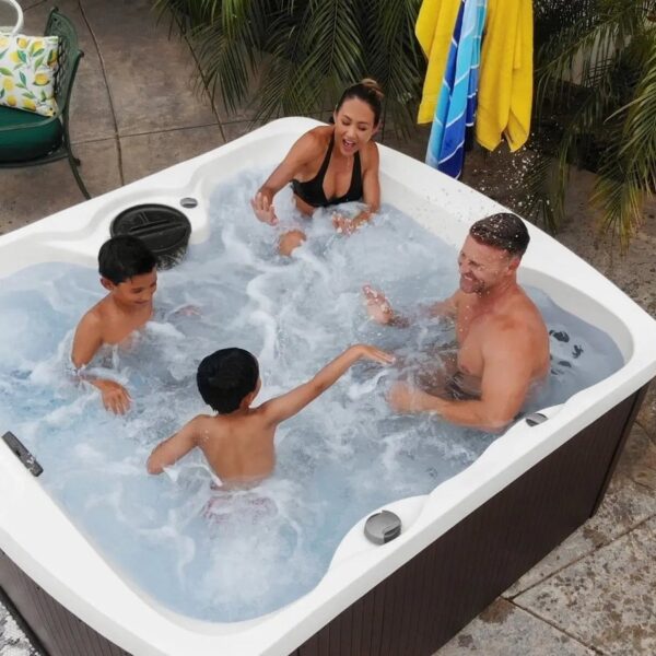 SPA LIFESMART LEGANZA 6 PERSONNES - 90 JETS AVEC SIEGES LOUNGE