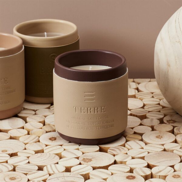 Bougie parfumée en céramique H10 TERRE