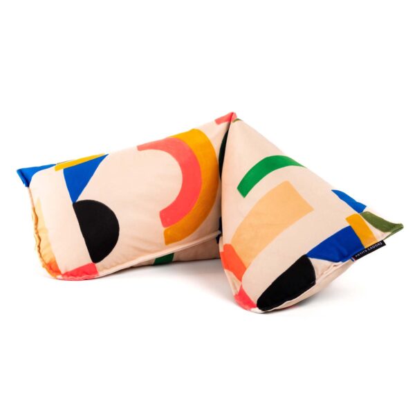 Coussin repose tête et de décoration  ƩPICUR Iris (velours)