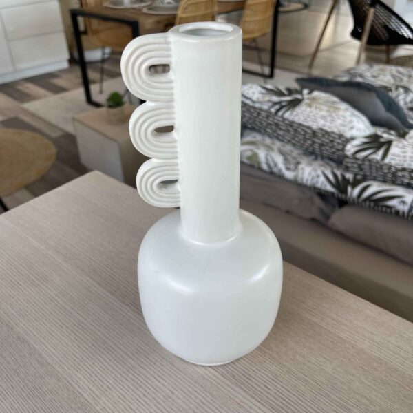 Vase en grès blanc art déco H26