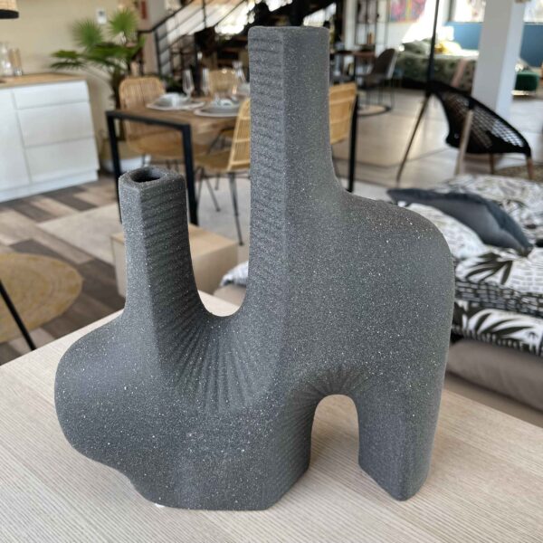 Vase en grès noir art déco H30