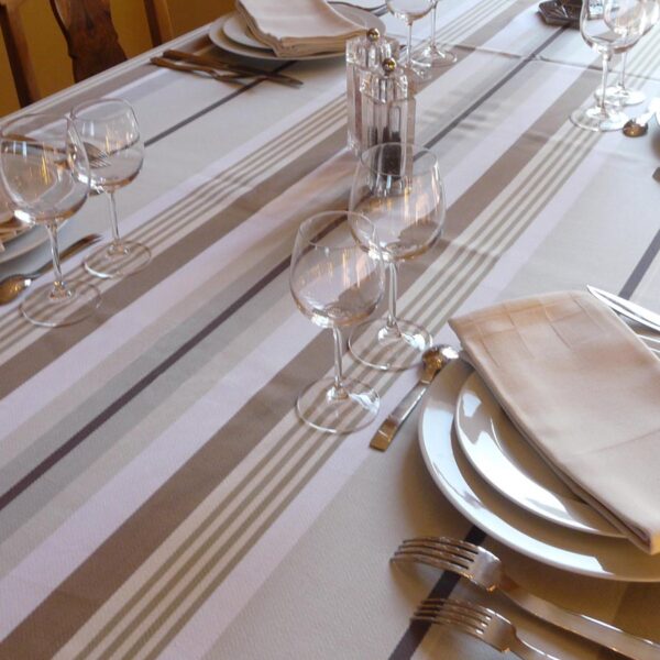 Nappe de table caramel MIREPOIX