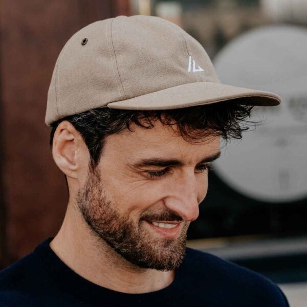 La casquette mixte