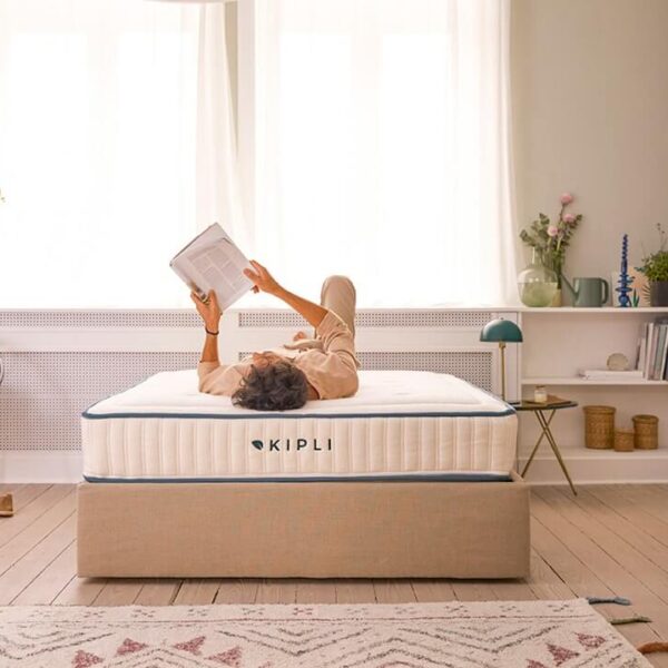 Lit coffre en bois massif