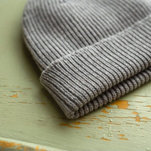 Le bonnet en laine française – Gris Chiné