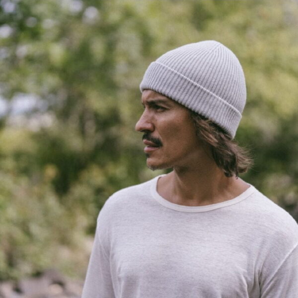 Le bonnet en laine française – Gris