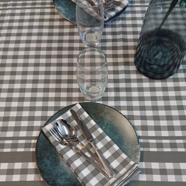 Nappe de table à carreaux gris et blanc GUINGUETTE