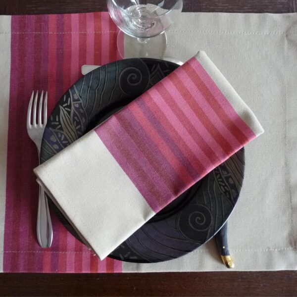 Set de table rouge AUTHENTIQUE