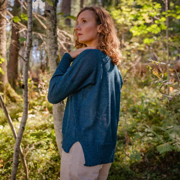 Pull alpaga fin col V bleu canard